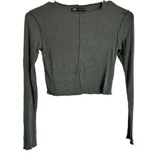 Zara Exposed Stitch long‎ sleeve crop top lightweight size: Medium